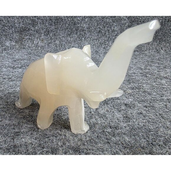 Handcrafted Onyx Stone Elephant Figurine 5" Tall Made in Mexico Art Sculpture - Picture 5 of 7